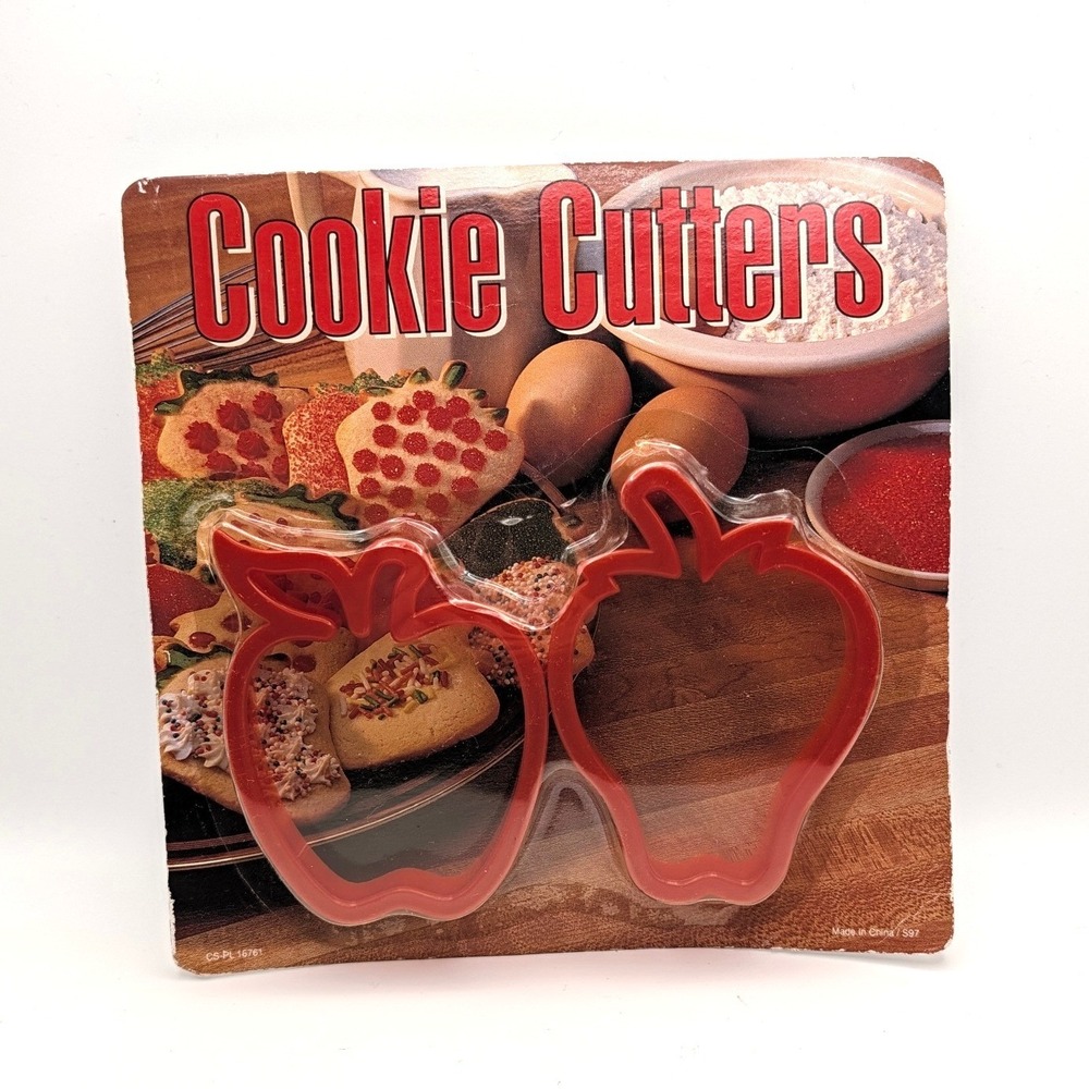 Vintage Apple Cookie Cutters Set of 2 Teachers Gift NIP